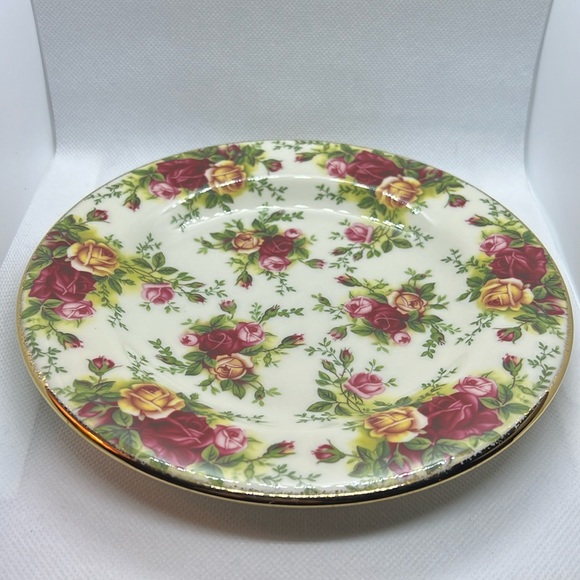 SALAD / DESERT PLATE RARE 1999 ROYAL ALBERT CHINA OLD COUNTRY ROSES CLASIC III - Picture 4 of 9